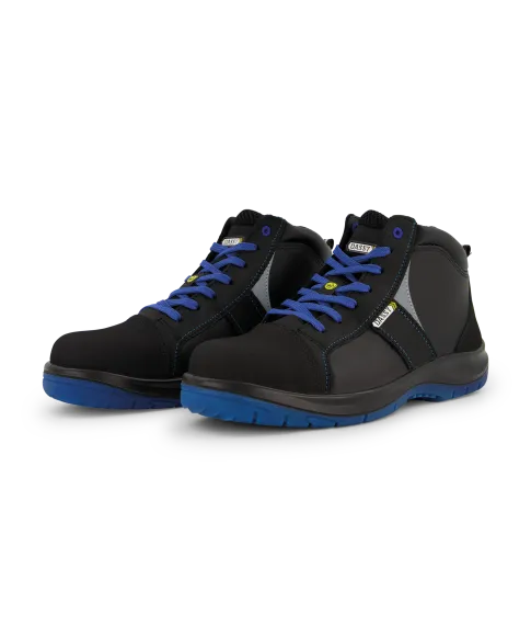 dassy sparta s3 midcut safety shoe black front 